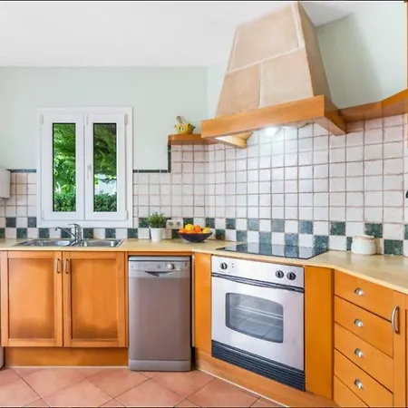 Holiday home Flores Calan Blanes Cala'N Blanes (Menorca)