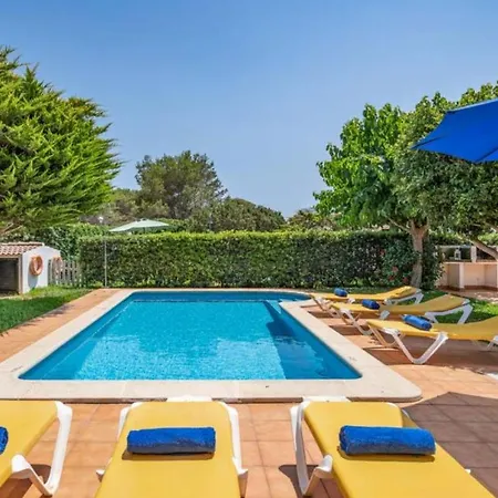 Flores Calan Blanes Holiday home *